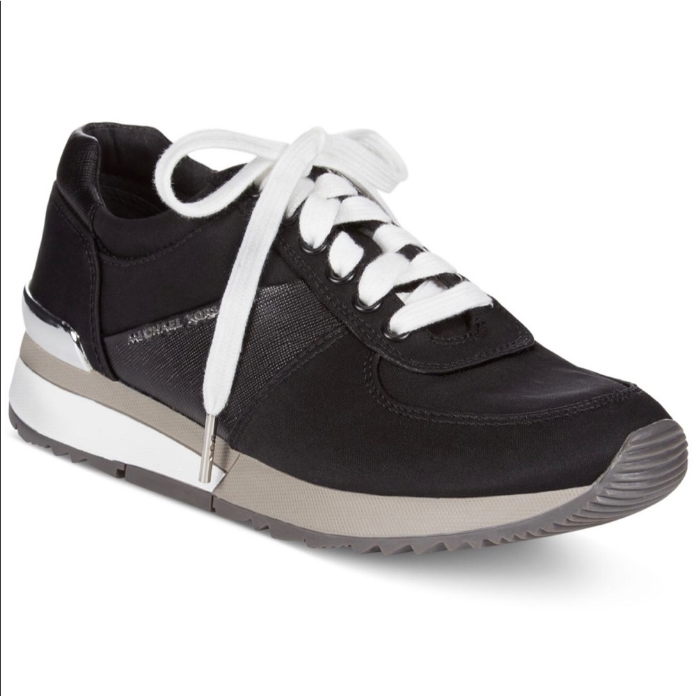 Michael Kors women’s sneakers 6.5